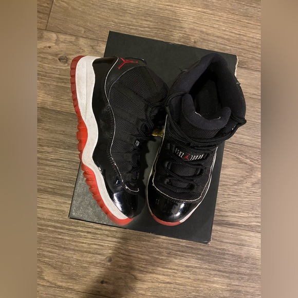Air Jordan 11 Retro “Bred” - Picture 1 of 6